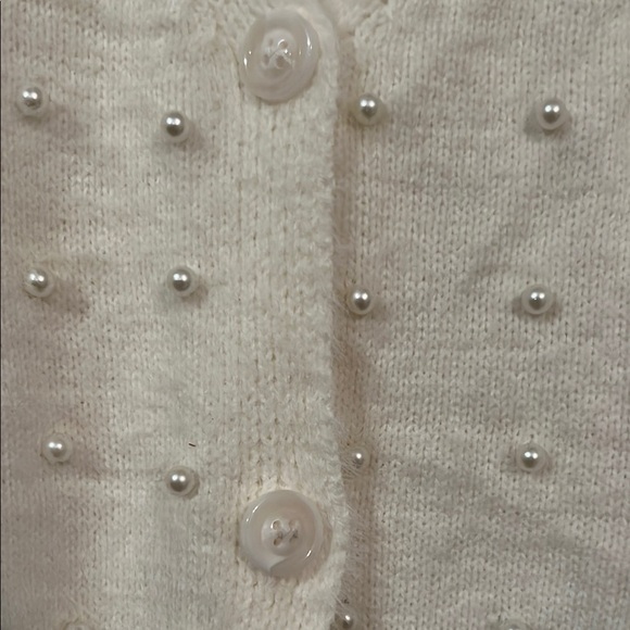 Pink Lily Women's Cream Sweater. Size S - Picture 2 of 7